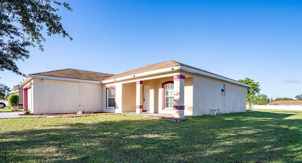 For Sale: $295,000 (3 beds, 2 baths, 1487 Square Feet)