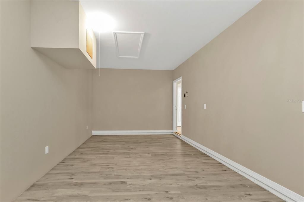 For Sale: $359,000 (4 beds, 2 baths, 1812 Square Feet)