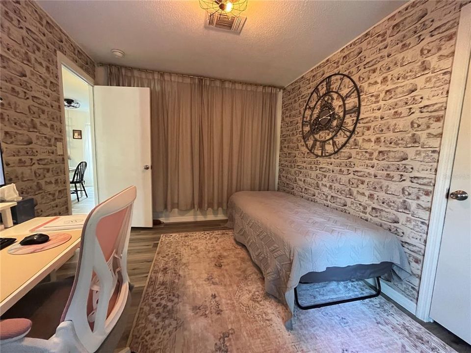 2 Bedroom