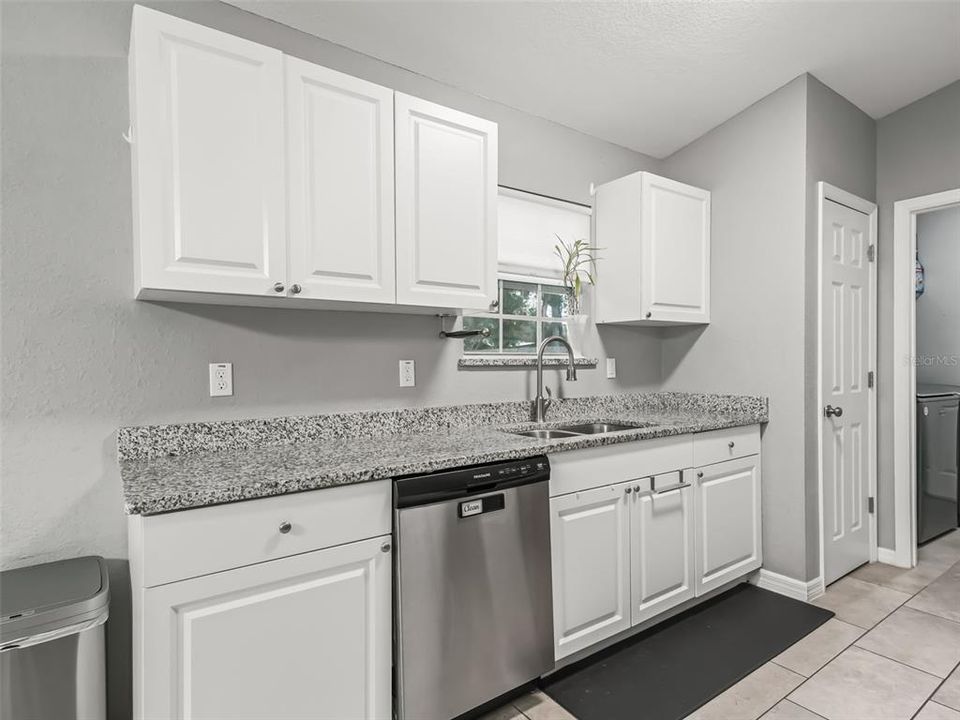 For Sale: $239,900 (3 beds, 2 baths, 1246 Square Feet)