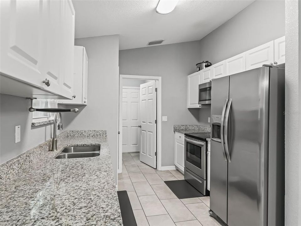 For Sale: $239,900 (3 beds, 2 baths, 1246 Square Feet)