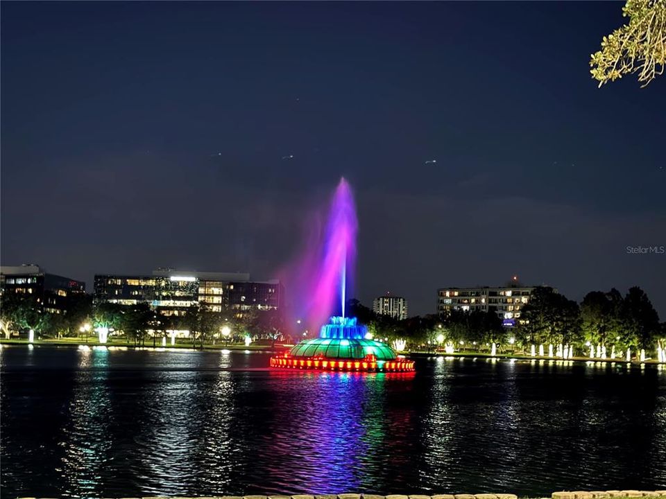 Steps to Lake Eola Farmers Market