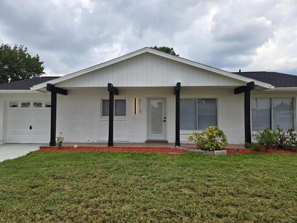 For Sale: $395,000 (3 beds, 2 baths, 1312 Square Feet)