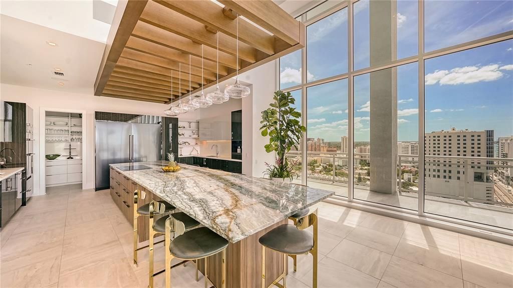 Active With Contract: $7,850,000 (4 beds, 4 baths, 5760 Square Feet)