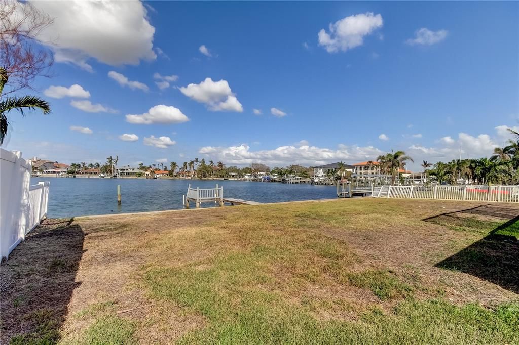 For Sale: $1,250,000 (3 beds, 2 baths, 1940 Square Feet)