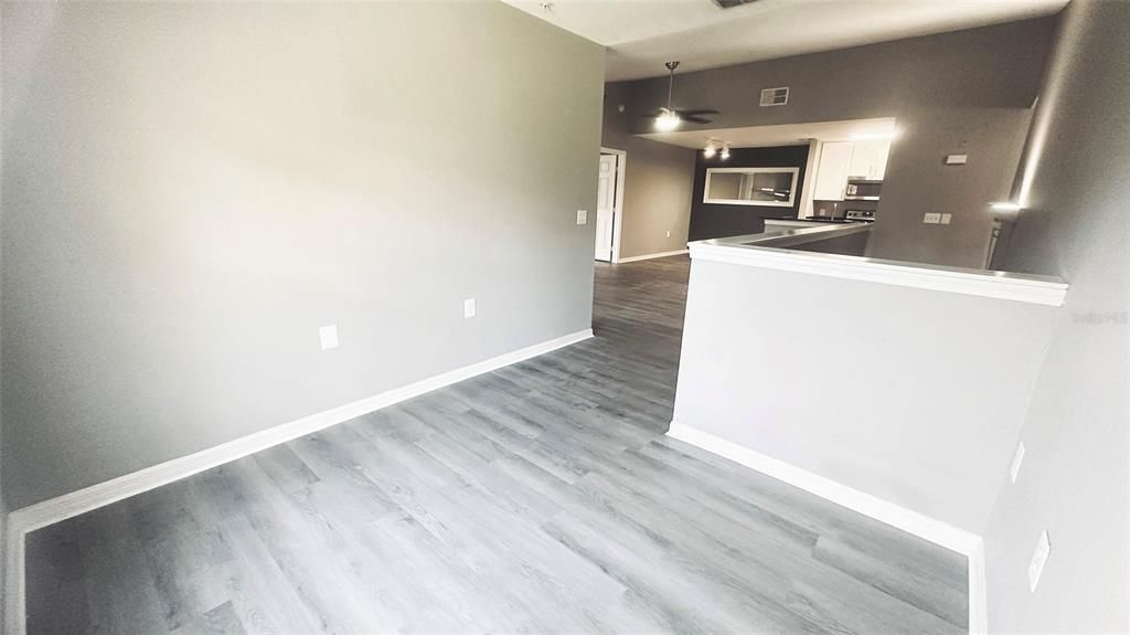 For Rent: $2,195 (3 beds, 2 baths, 1324 Square Feet)