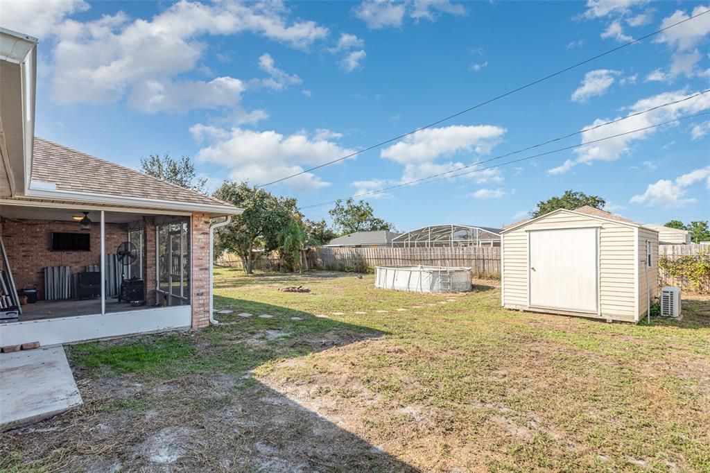 For Sale: $335,000 (4 beds, 2 baths, 1720 Square Feet)