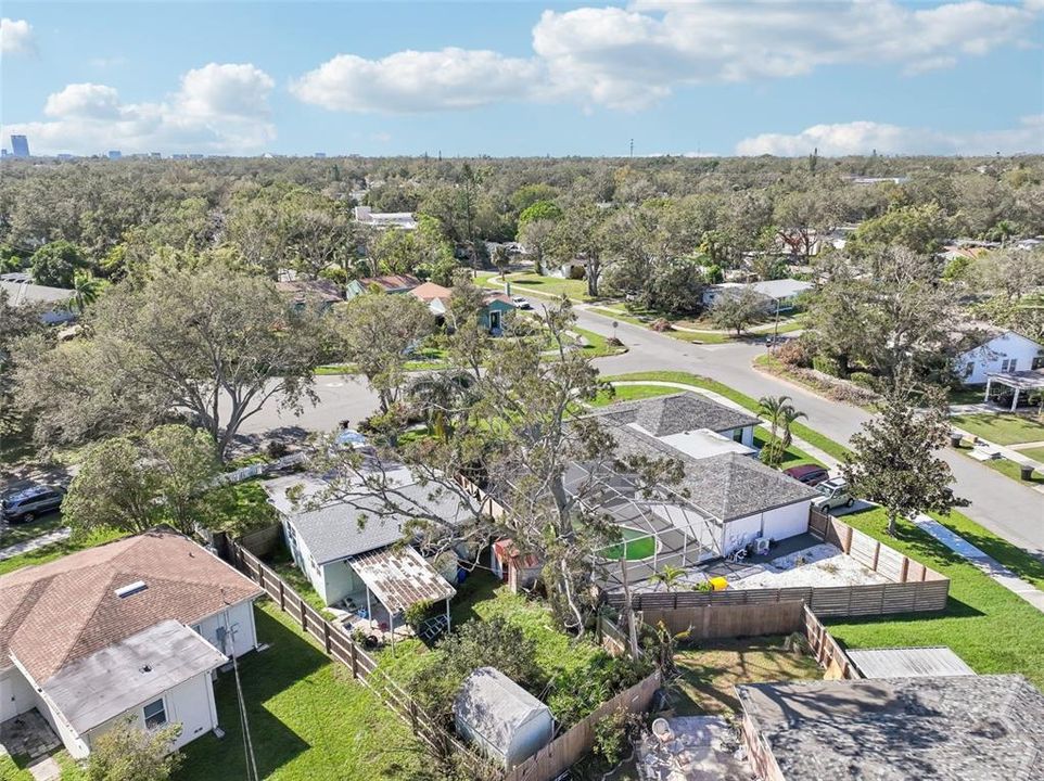 Active With Contract: $269,900 (3 beds, 1 baths, 1140 Square Feet)