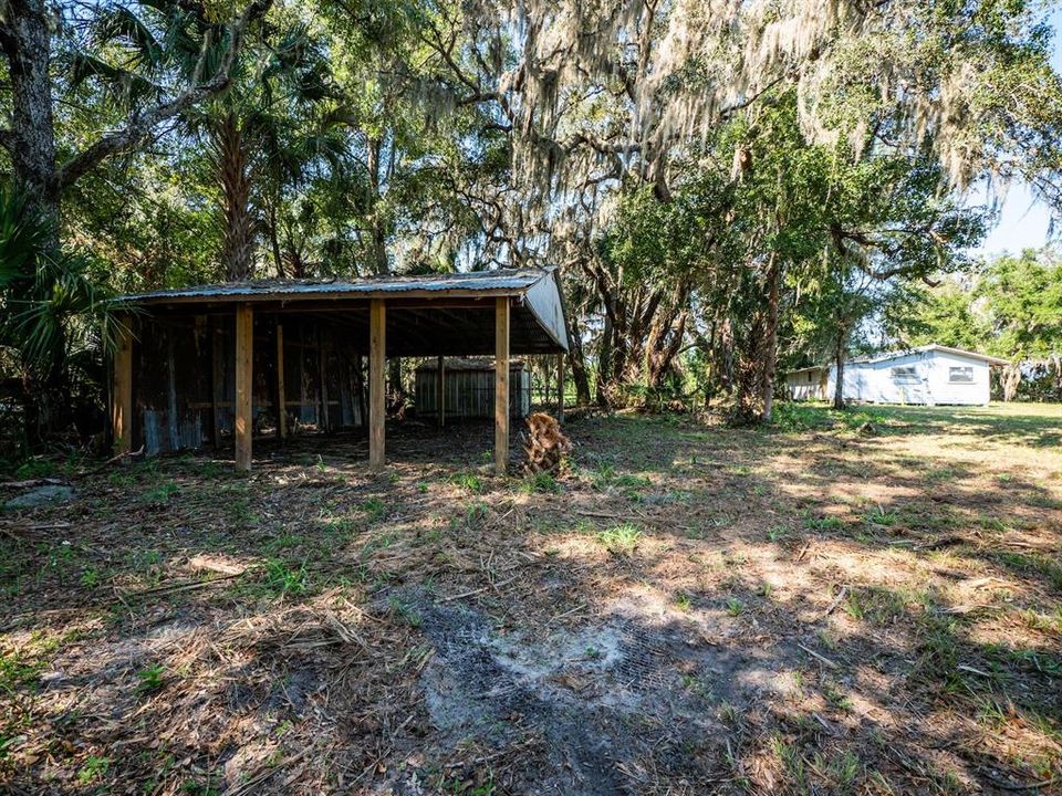 For Sale: $690,000 (2 beds, 2 baths, 736 Square Feet)