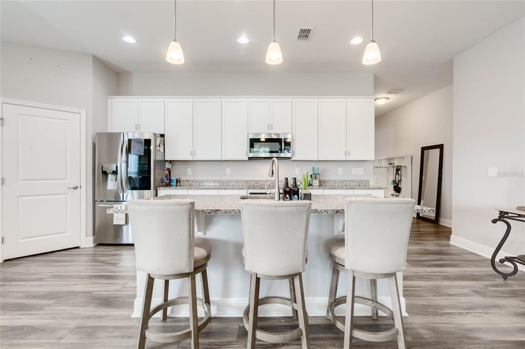 Large and Spacious Kitchen