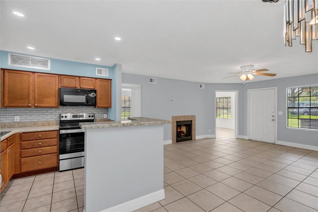 KITCHEN WITH ISLAND