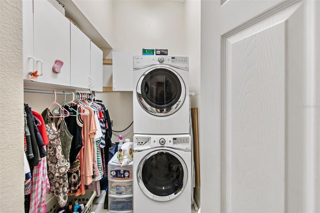 Laundry room - washer dryer can be placed side-by-side