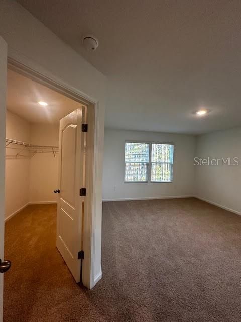 For Rent: $1,700 (3 beds, 2 baths, 1722 Square Feet)