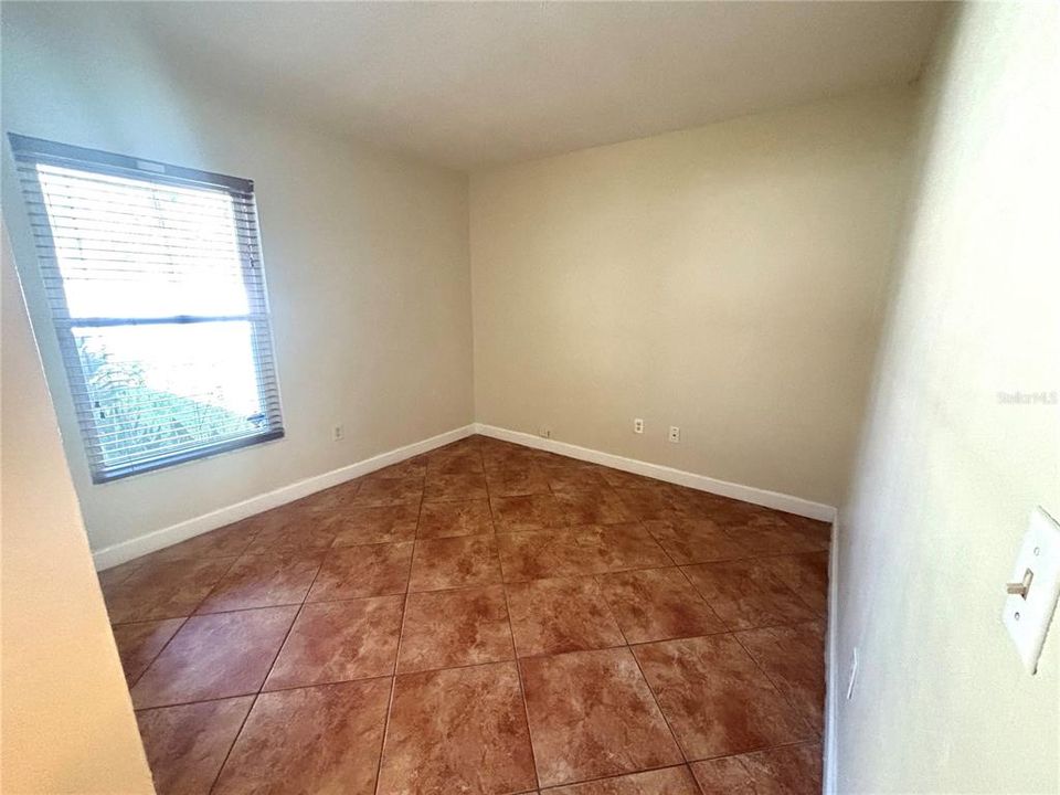 For Rent: $2,150 (3 beds, 2 baths, 1038 Square Feet)