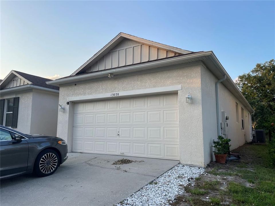 For Sale: $530,000 (3 beds, 2 baths, 1929 Square Feet)