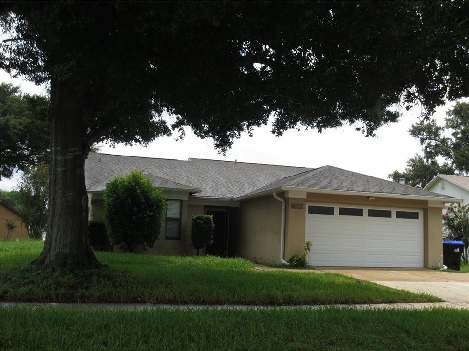 For Sale: $410,000 (3 beds, 2 baths, 1251 Square Feet)