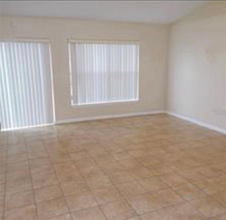 For Rent: $2,350 (3 beds, 2 baths, 1265 Square Feet)