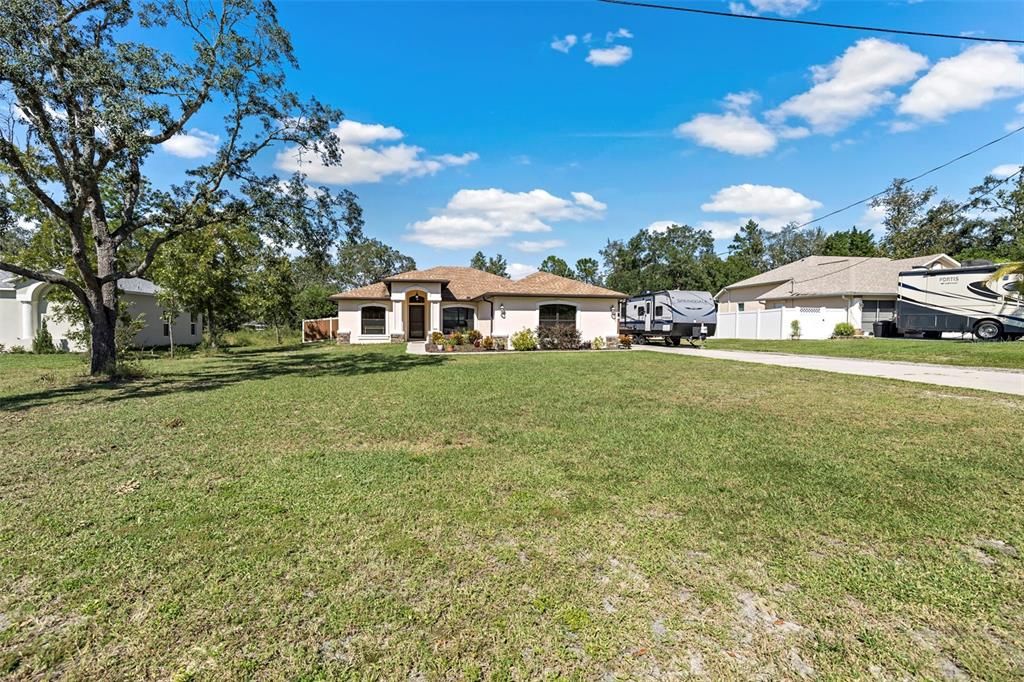 For Sale: $410,000 (3 beds, 2 baths, 1514 Square Feet)