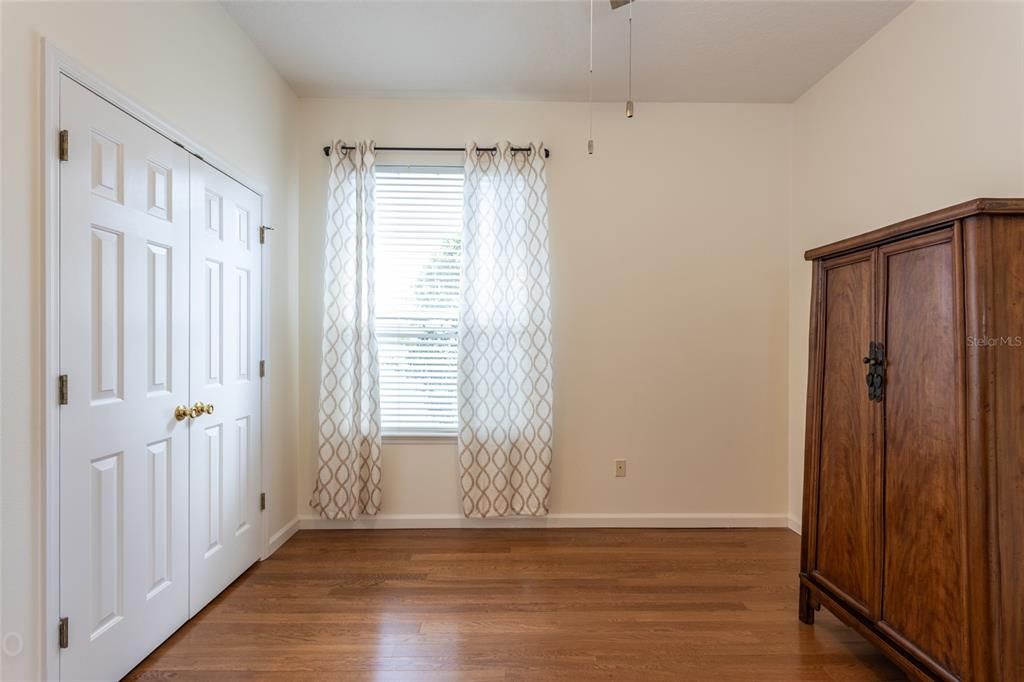 2nd Bedroom with closet