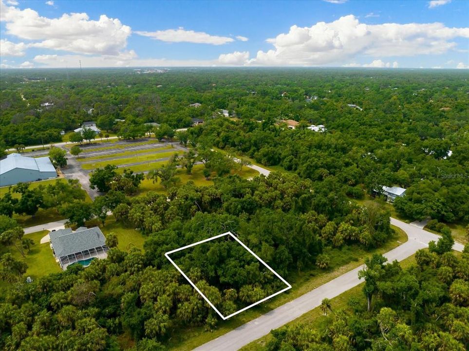 На продажу: $17,000 (0.23 acres)