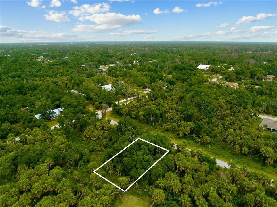 На продажу: $17,000 (0.23 acres)