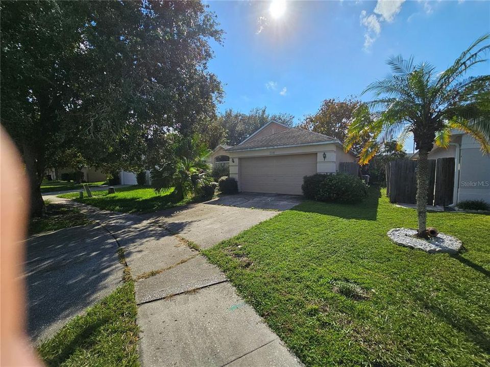 For Sale: $329,900 (3 beds, 2 baths, 1348 Square Feet)