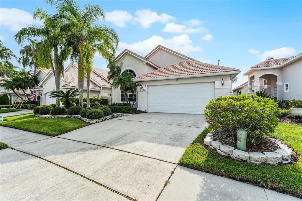 For Sale: $570,000 (3 beds, 2 baths, 2145 Square Feet)