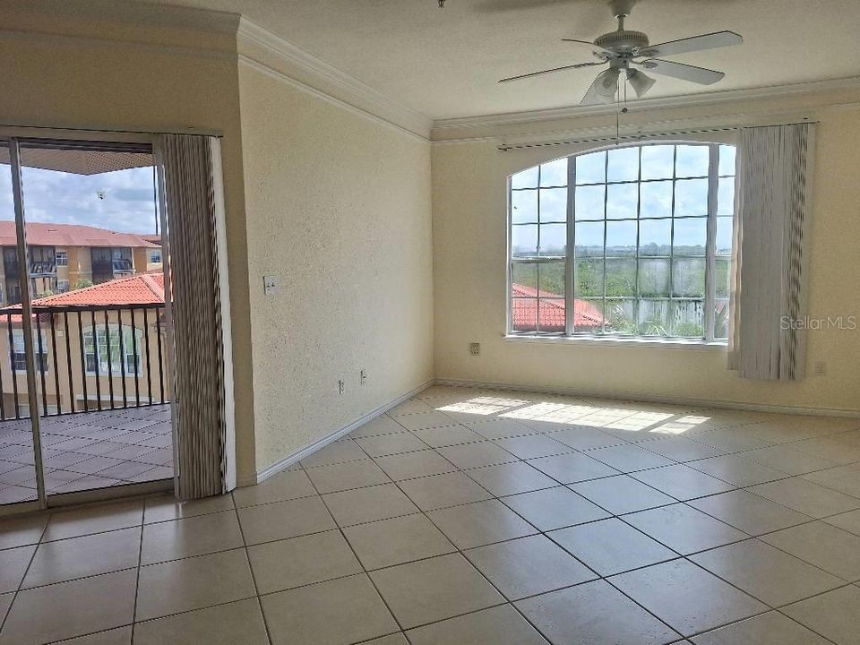 For Rent: $2,100 (2 beds, 2 baths, 1153 Square Feet)