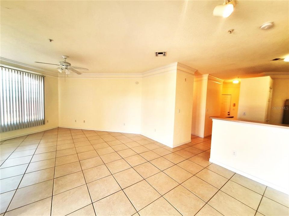 For Rent: $2,100 (2 beds, 2 baths, 1153 Square Feet)