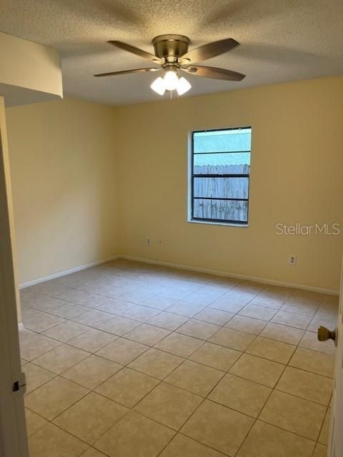 For Rent: $1,795 (3 beds, 1 baths, 1023 Square Feet)