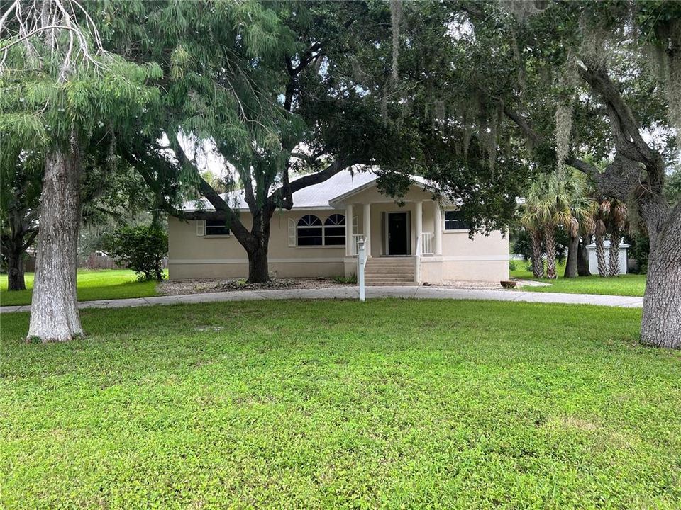 For Sale: $499,000 (2 beds, 2 baths, 1828 Square Feet)