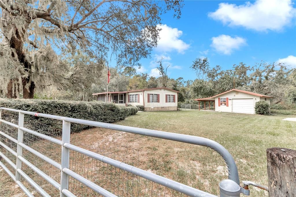 15040 SW 85th Ave, Dunnellon, FL 34432