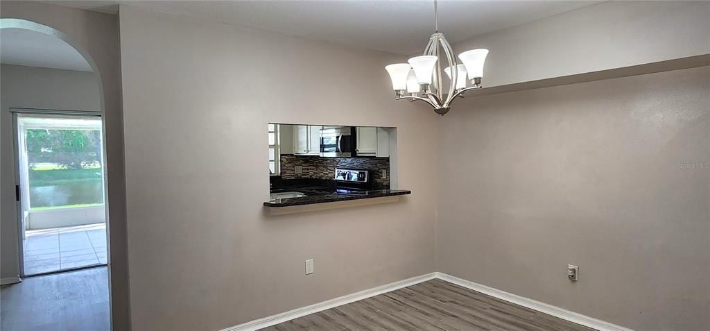 For Rent: $2,000 (2 beds, 2 baths, 1396 Square Feet)