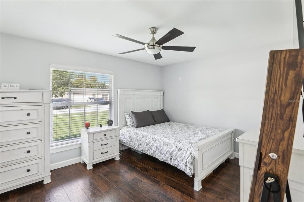 For Sale: $459,000 (3 beds, 2 baths, 1515 Square Feet)