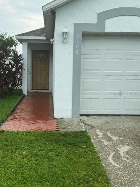 En Venta: $324,900 (3 camas, 2 baños, 1211 Pies cuadrados)