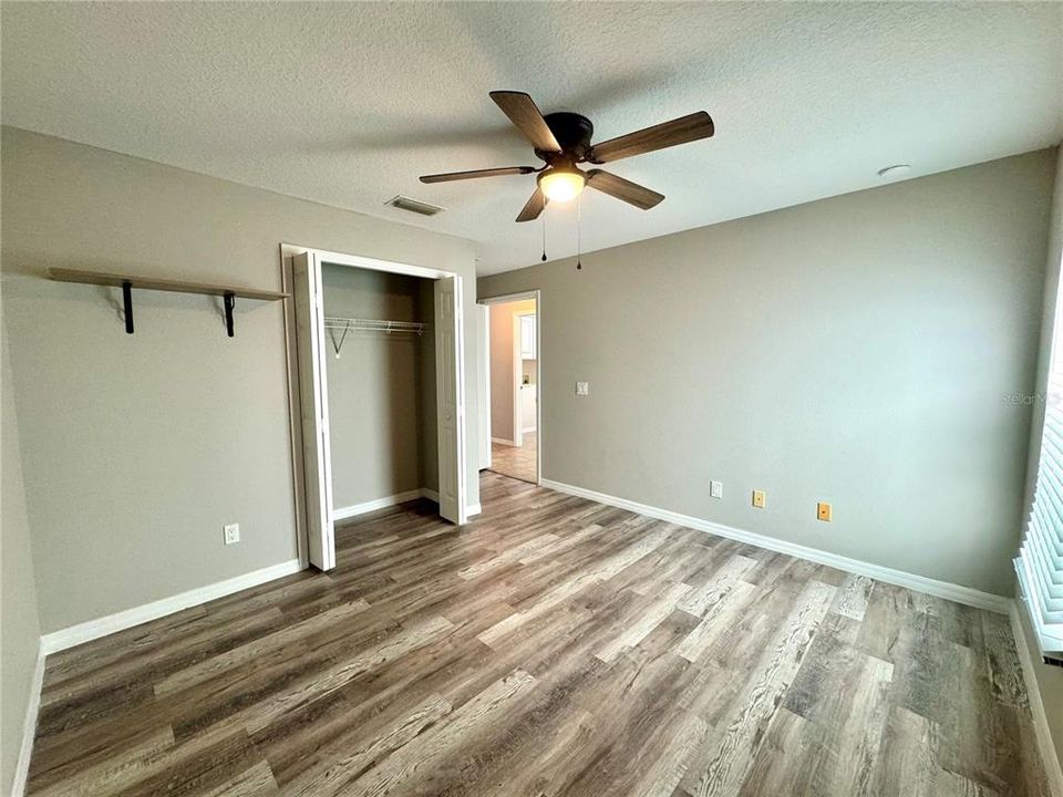 For Rent: $1,900 (3 beds, 2 baths, 1803 Square Feet)