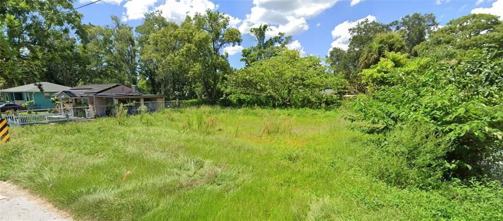 En Venta: $114,900 (0.16 acres)