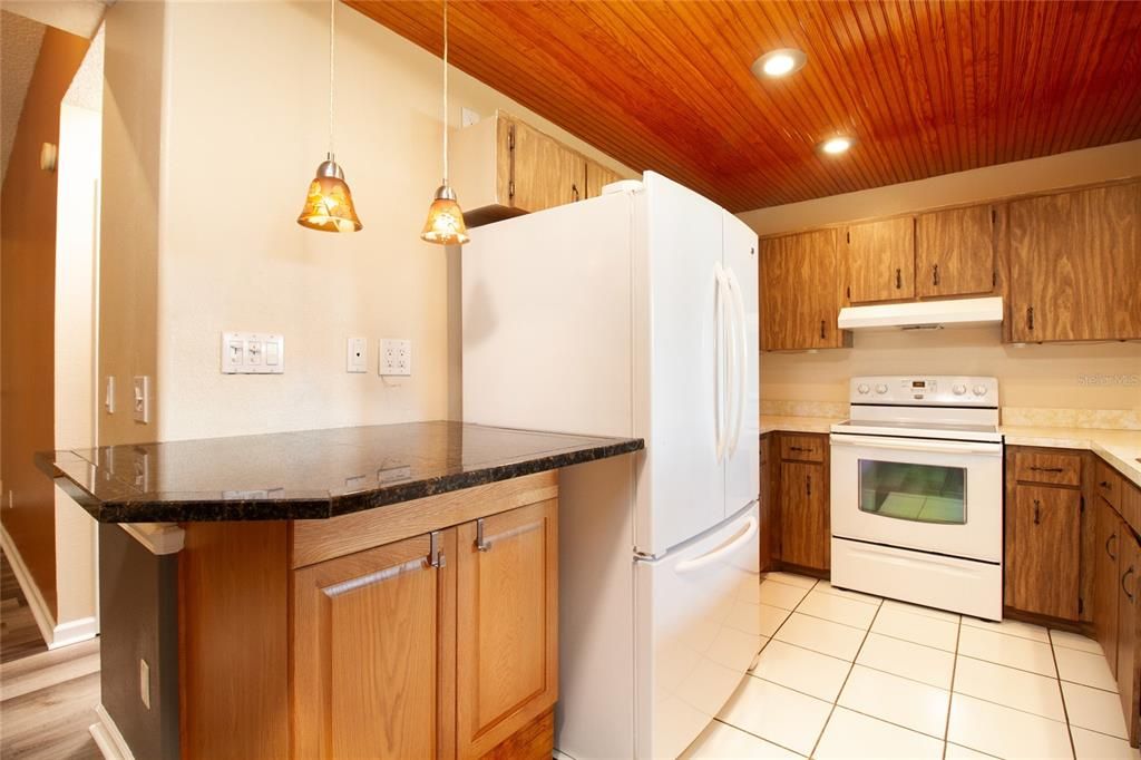 For Sale: $449,500 (3 beds, 2 baths, 1332 Square Feet)