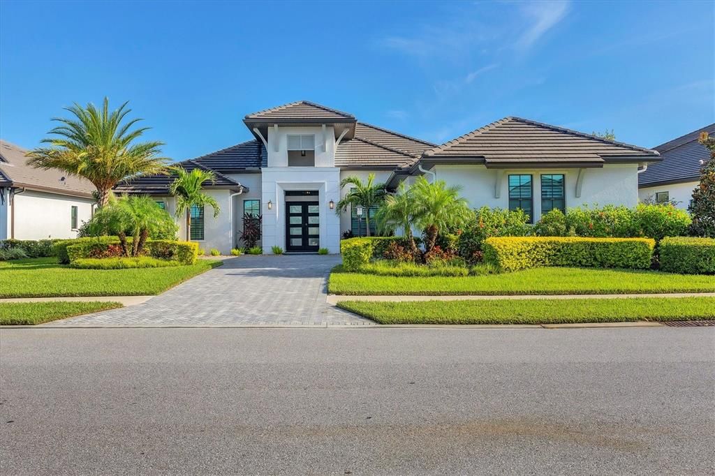 For Sale: $2,300,000 (3 beds, 3 baths, 2938 Square Feet)