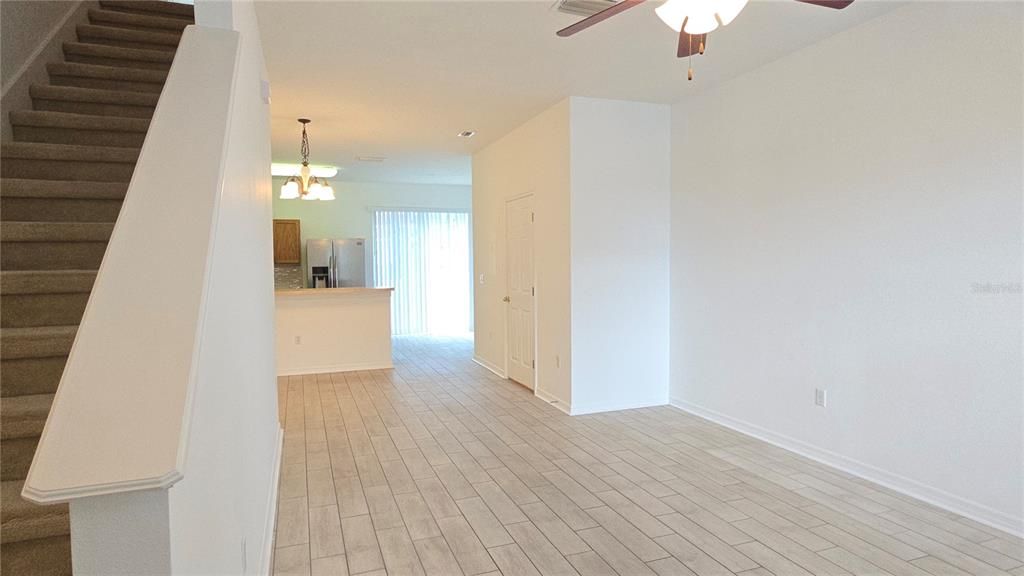 For Rent: $2,200 (2 beds, 2 baths, 1236 Square Feet)