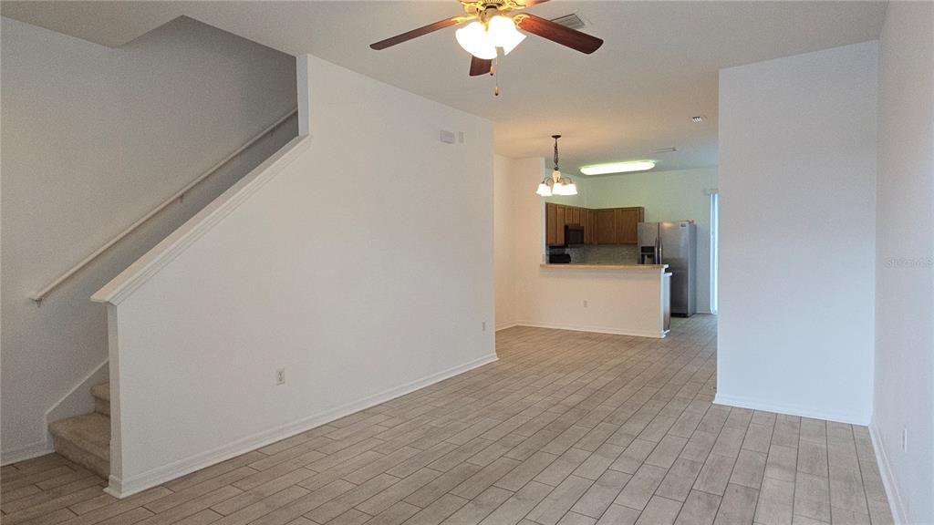 For Rent: $2,200 (2 beds, 2 baths, 1236 Square Feet)