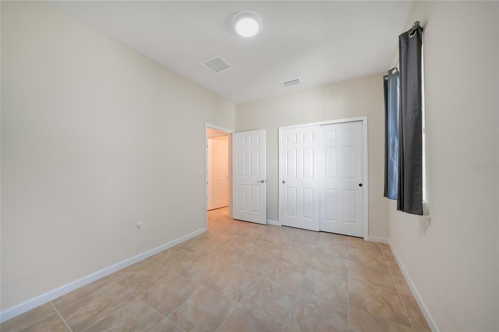 For Sale: $320,000 (2 beds, 2 baths, 1378 Square Feet)