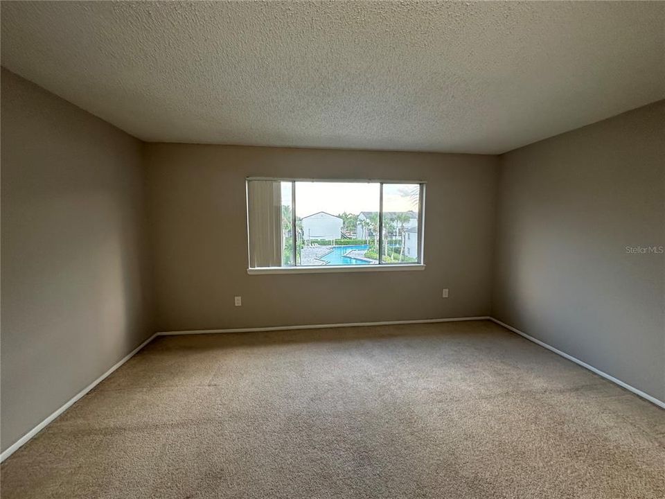 For Rent: $1,600 (2 beds, 1 baths, 1214 Square Feet)