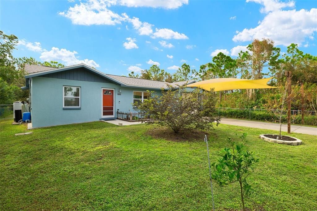 Fully Fenced Front Yard