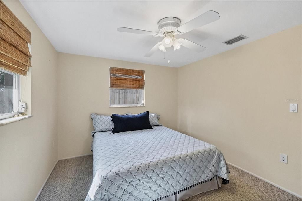 For Sale: $399,000 (3 beds, 2 baths, 1097 Square Feet)