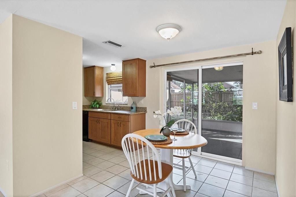 For Sale: $399,000 (3 beds, 2 baths, 1097 Square Feet)