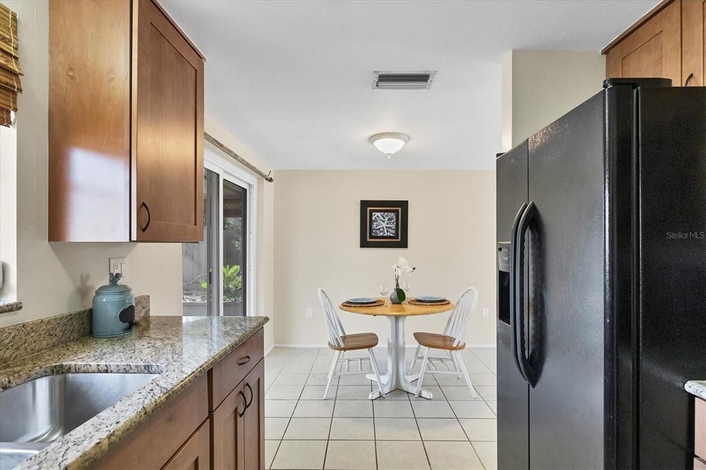 For Sale: $399,000 (2 beds, 0 baths, 1097 Square Feet)