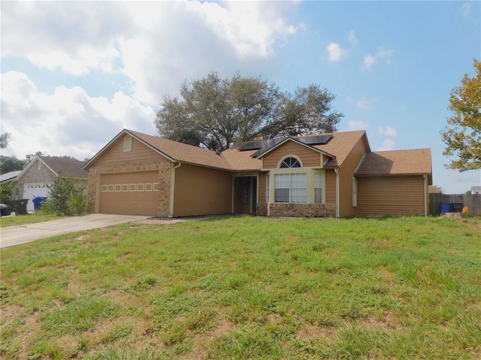 For Sale: $440,000 (3 beds, 2 baths, 1732 Square Feet)