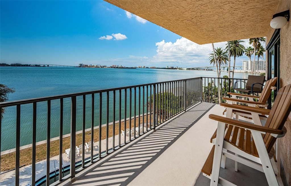 Balcony view of the Intracoastal Waterways