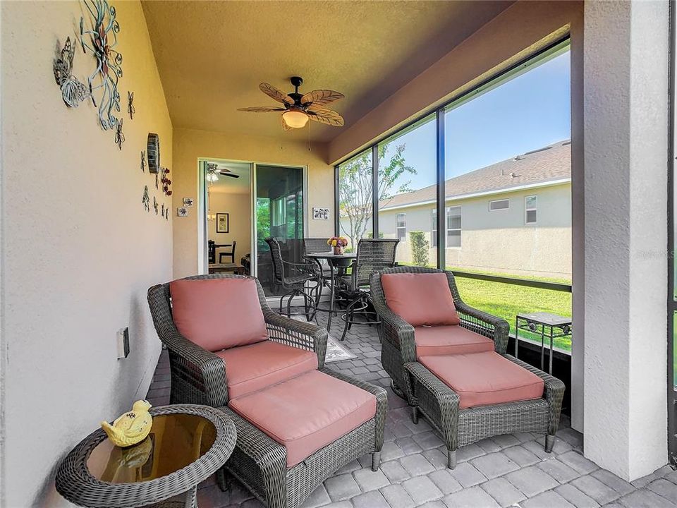 For Sale: $264,900 (2 beds, 2 baths, 1353 Square Feet)